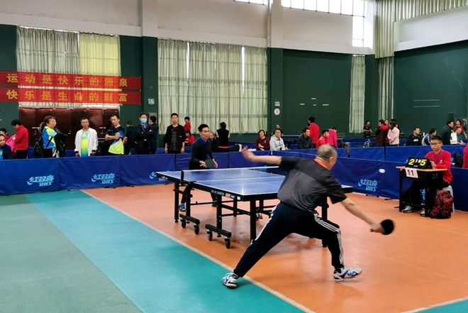 示了她出色 示了她出色