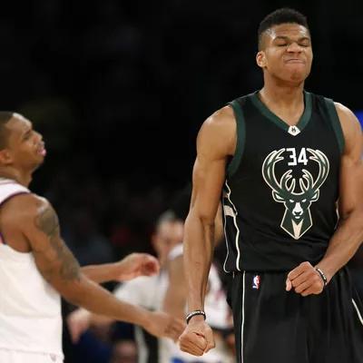 给队员们带 给队员们带