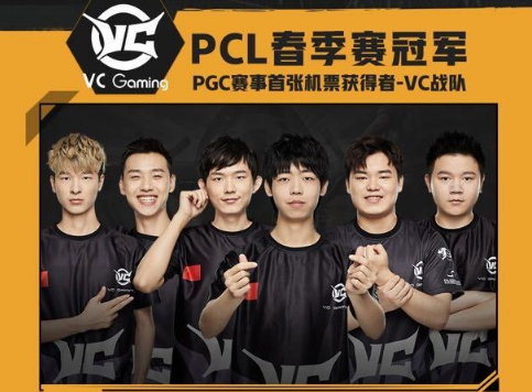 上表现十分 上表现十分