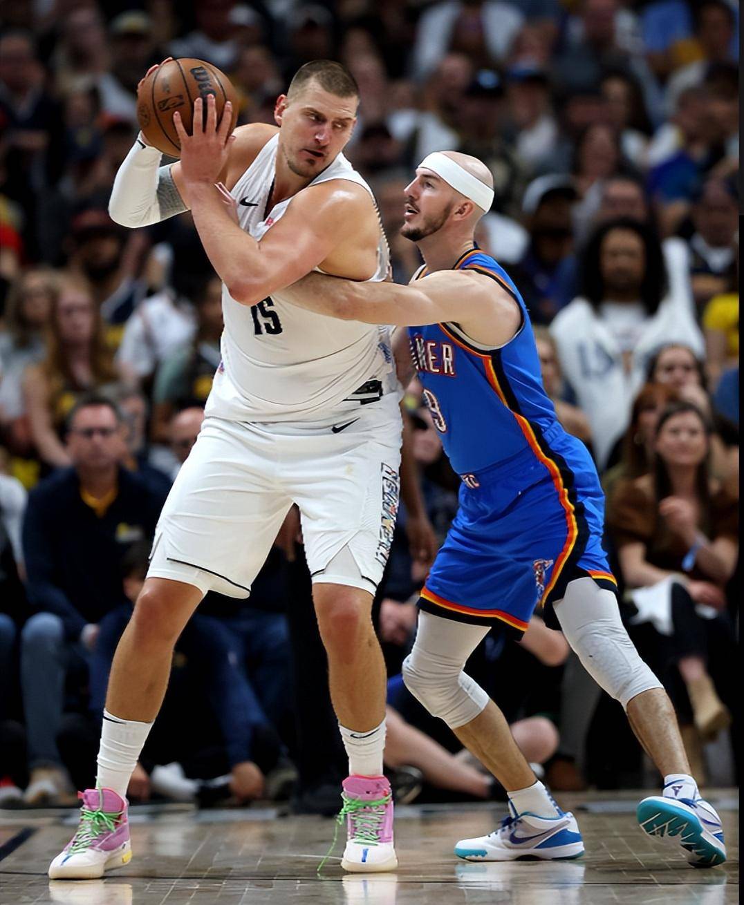 合曾经无坚 合曾经无坚